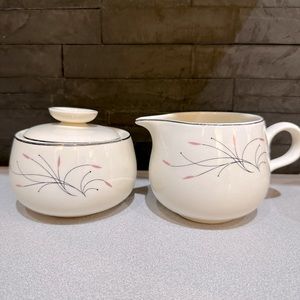 Homer Laughlin capri cream and sugar set